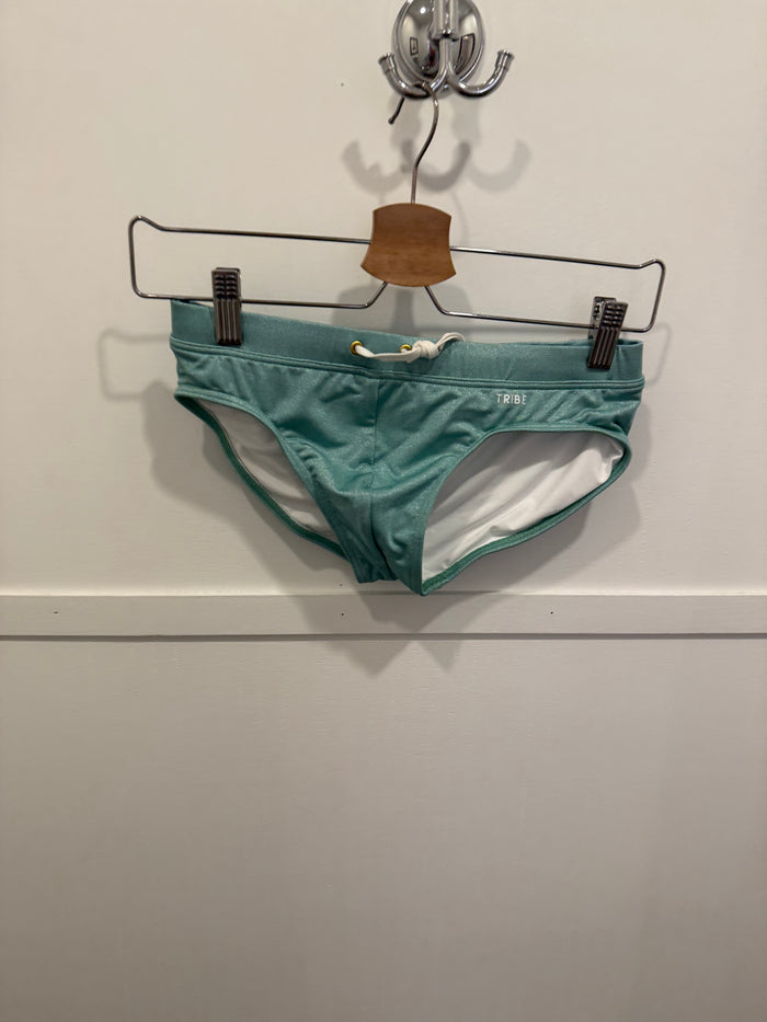 Barcelona Brief Mint