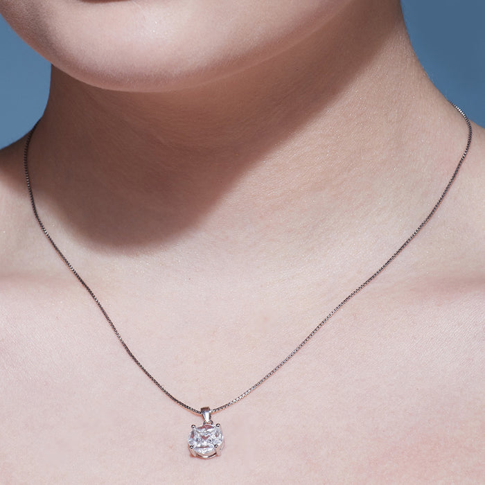 Alexis Solitaire 925 Silver Necklace with Chain