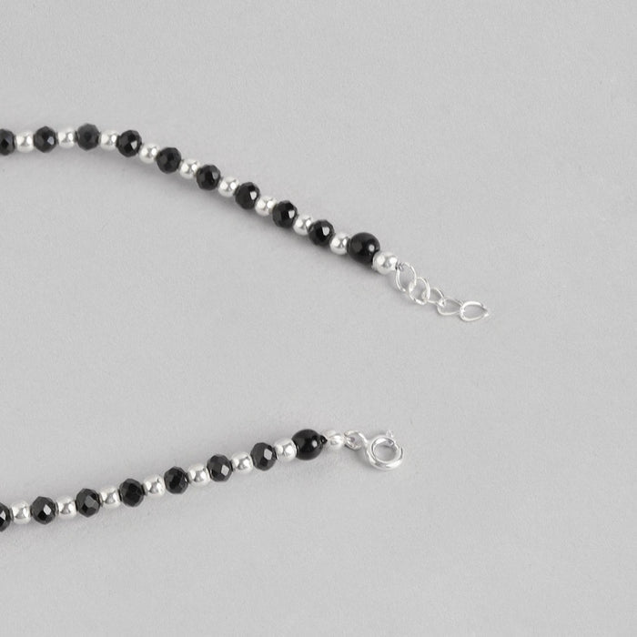925 Sterling Silver anklet for women featuring black beads and a silver chain clasp. Everyday jewelry – Zavya
