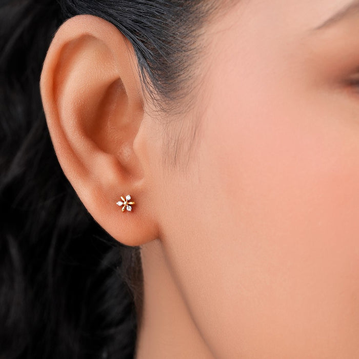Artsy Floral Gold Lab-Grown Diamonds Earrings