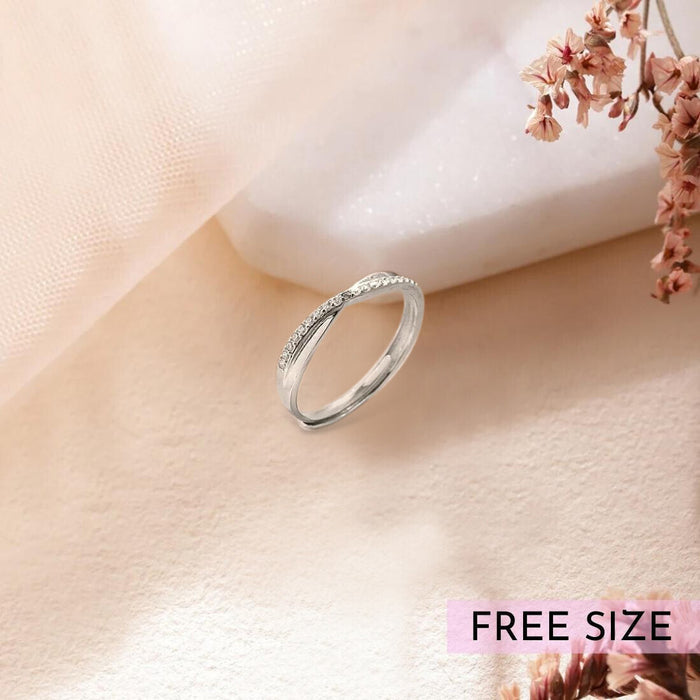 Classic One-Line CZ Rhodium Plated 925 Sterling Silver Women Ring (Onesize)