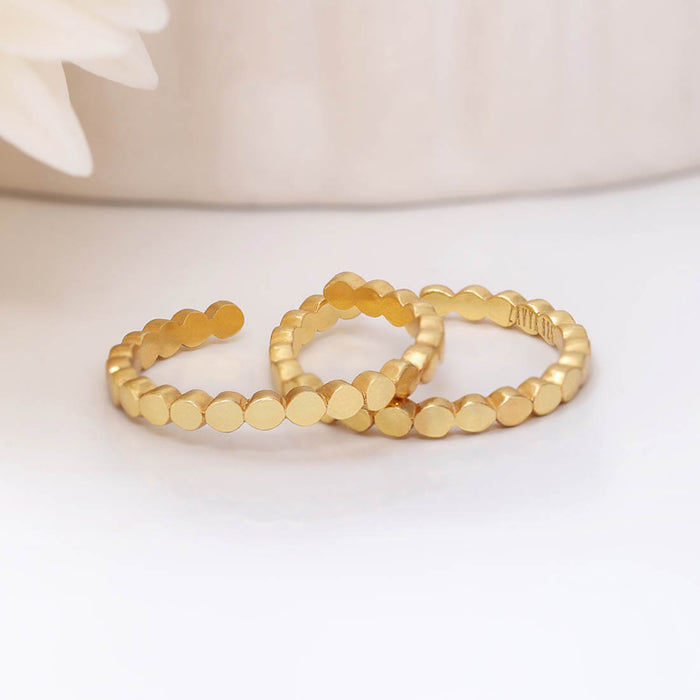 925 Sterling Silver Classic Texured Gold Plated 925 Sterling Silver Toe Ring for Women – Zavya