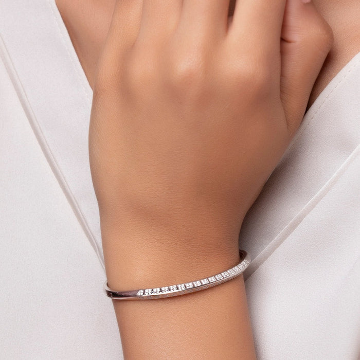 Classy 925 Sterling Silver Bracelet