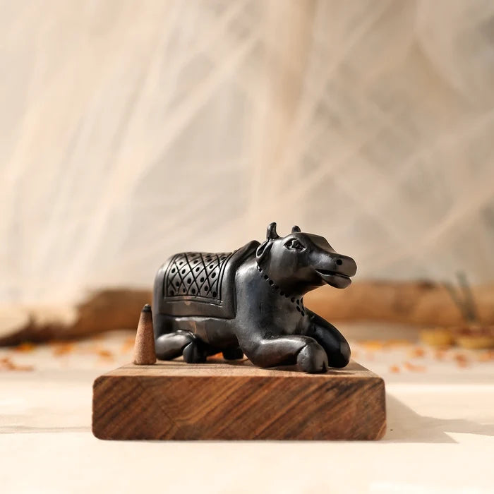 Divine Hindu Nandi Ji Karungali Idol – Ebony Wood