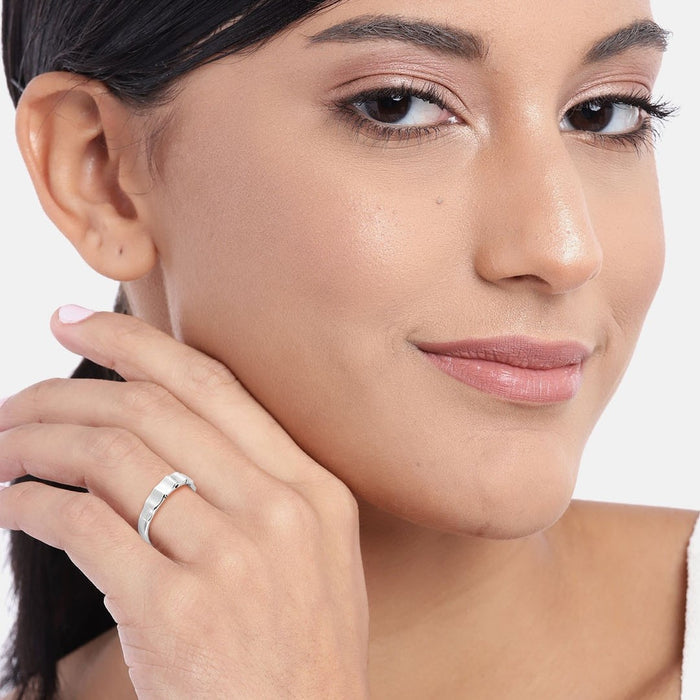 Elegant Band Rhodium Plated 925 Sterling Silver Women Ring (Adjustable)