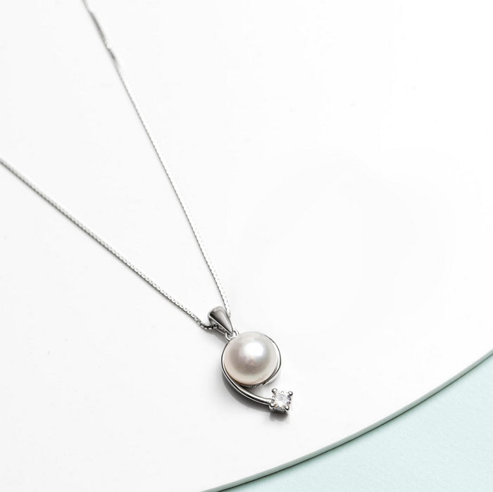 Elegant Pearl 925 Sterling Silver Rhodium Plated Pendant Necklace