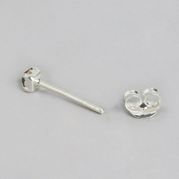 Emerald Elegance 925 Sterling Silver Stud Earrings