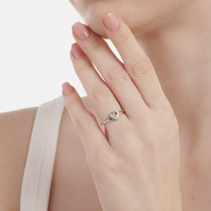 Eternal Love Rhodium Plated 925 Silver Heart Womens Ring (Adjustable)