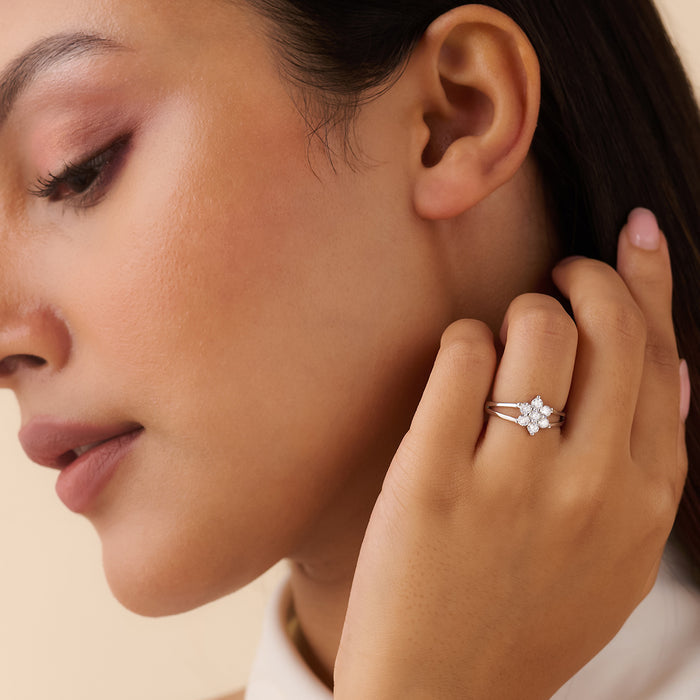 Flower of Fortune Rhodium Plated Ring (Adjustable)