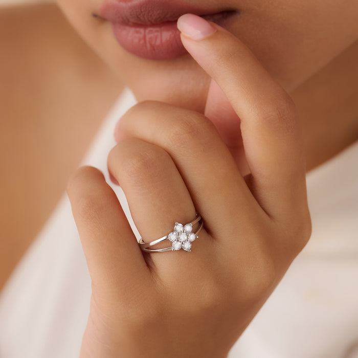 Flower of Fortune Rhodium Plated Ring (Adjustable)