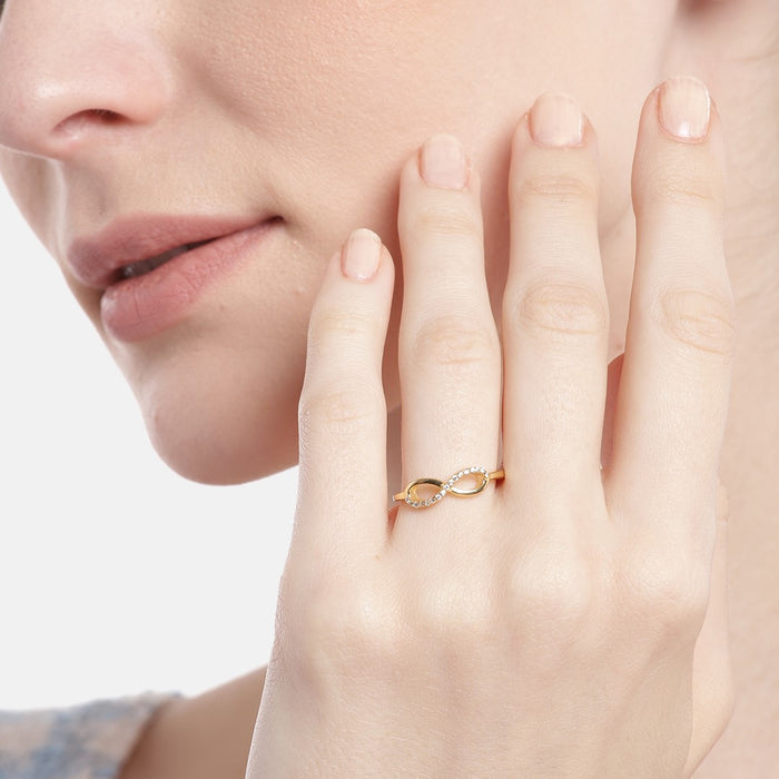 Infinity Glamour Gold-Plated Sterling Silver Ring with Cubic Zirconia (Adjustable)
