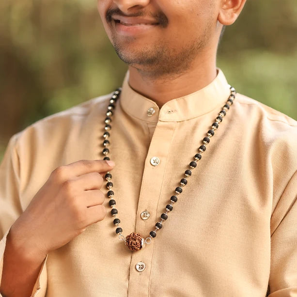 Karungali Mala in Silver-Cap with 7 Mukhi Rudraksha Lifestyle Men