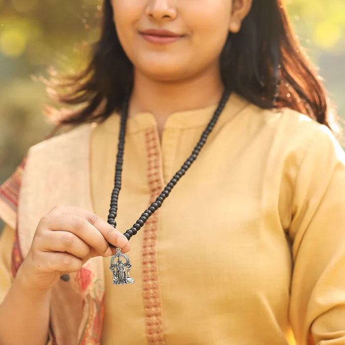 Karungali Malai with Lord Murgan Pendant Lifestyle Female