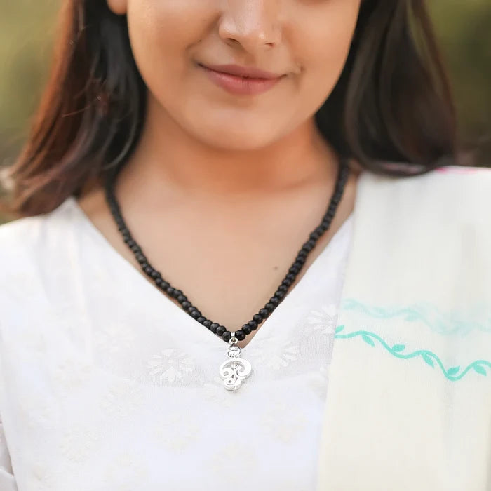 Karungali Malai with Vel Pendant - view 2