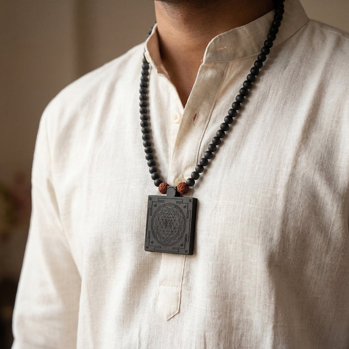 Karungali Shree Yantra Mala 6MM | Prosperity & Abundance - view 2