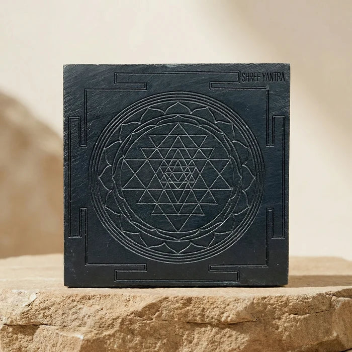Karungali Shree Yantra - view 3