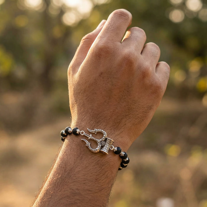Karungali Silver Cap Trishul Damroo Bracelet - view 2