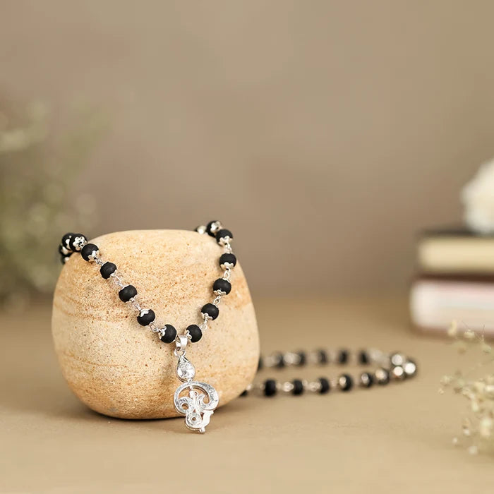 Lord Murugan Vel Pendant | Silver Cap Karungali Mala