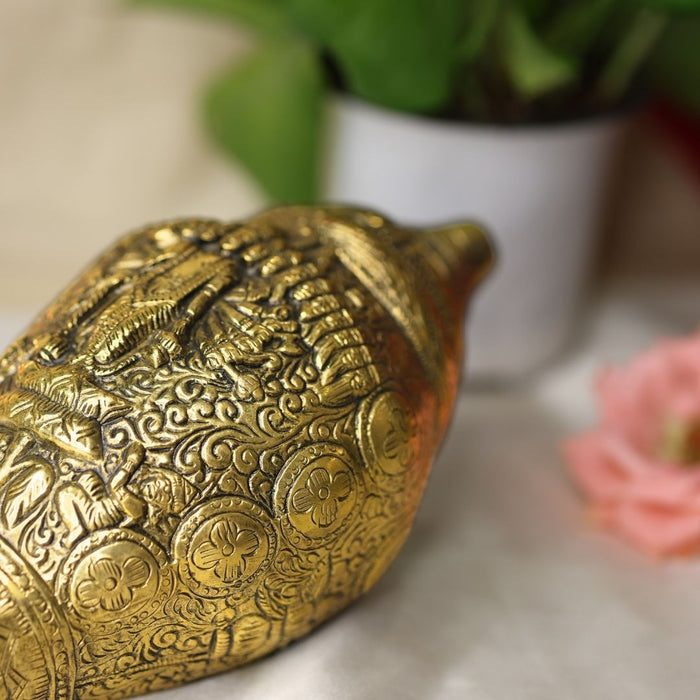 Lord Vishnu Virat Dashavatara Rupa Conch (Shankh) - view 3