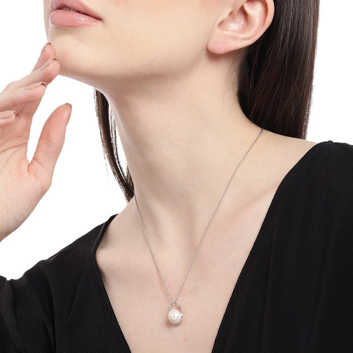 Lustrous Fusion Rhodium-Plated 925 Sterling Silver Pendant with Chain