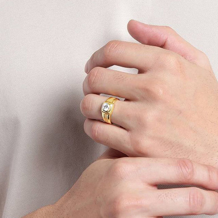 Majestic Solace 925 Sterling Silver Gold-Plated Solitaire Ring for Him Gift Hamper