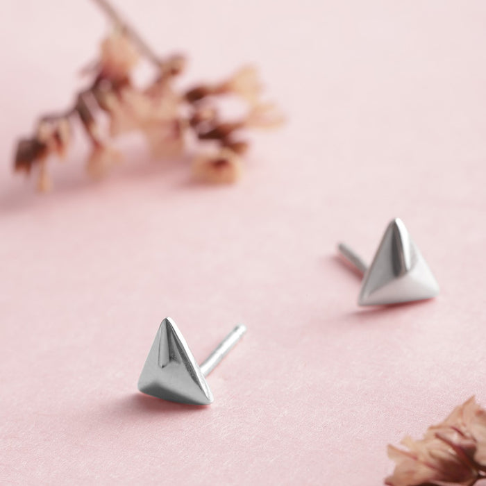 Minimalist Triangle Stud Earrings in 925 Sterling Silver