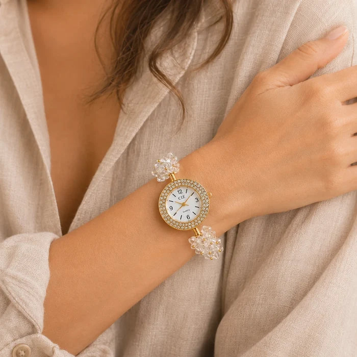 Natural Sphatik Clear Quartz Stone Chips Watch
