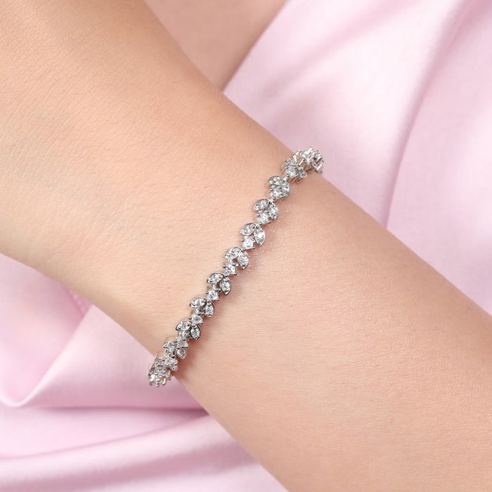 Nature's Sparkle Rhodium Plated 925 Sterling Silver Leaf Bracelet