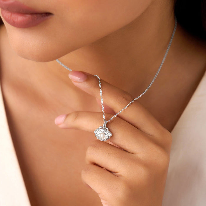 Ocean's Secret Pearl Rhodium Plated 925 Silver Necklace
