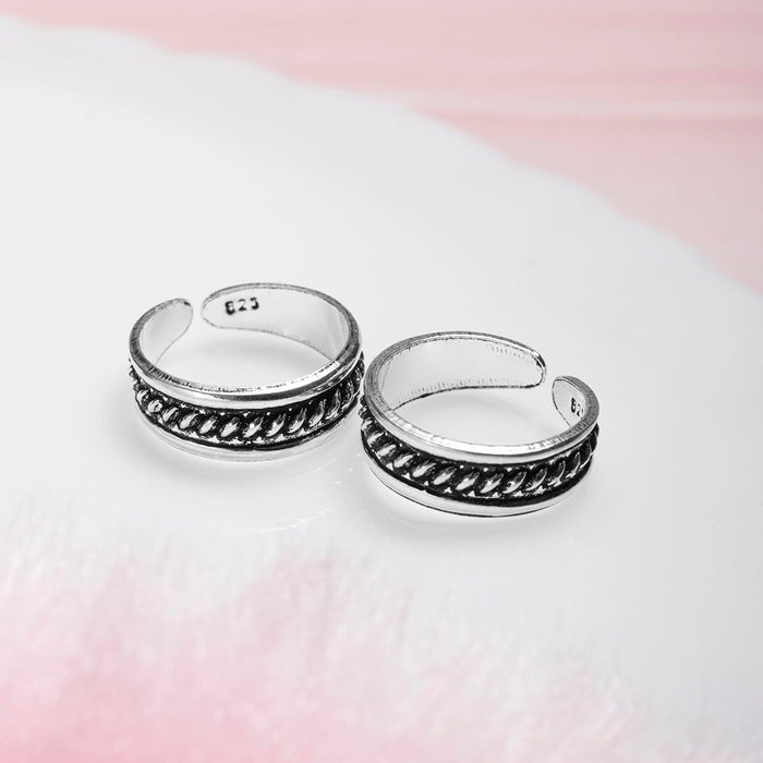Over-Looped 925 Sterling Silver Toe Ring