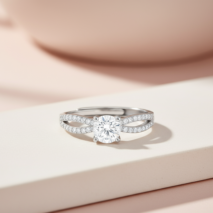 925 Sterling Silver adjustable solitaire ring for women with a sparkling round stone and split band – Zavya