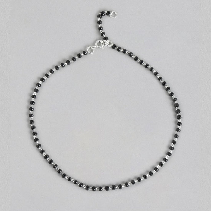 925 Sterling Silver anklet for women featuring black beads. Minimalist daily wear silver jewelry – Zavya