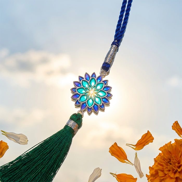 Radiant Bloom Rhodium Plated 925 Silver Lumba