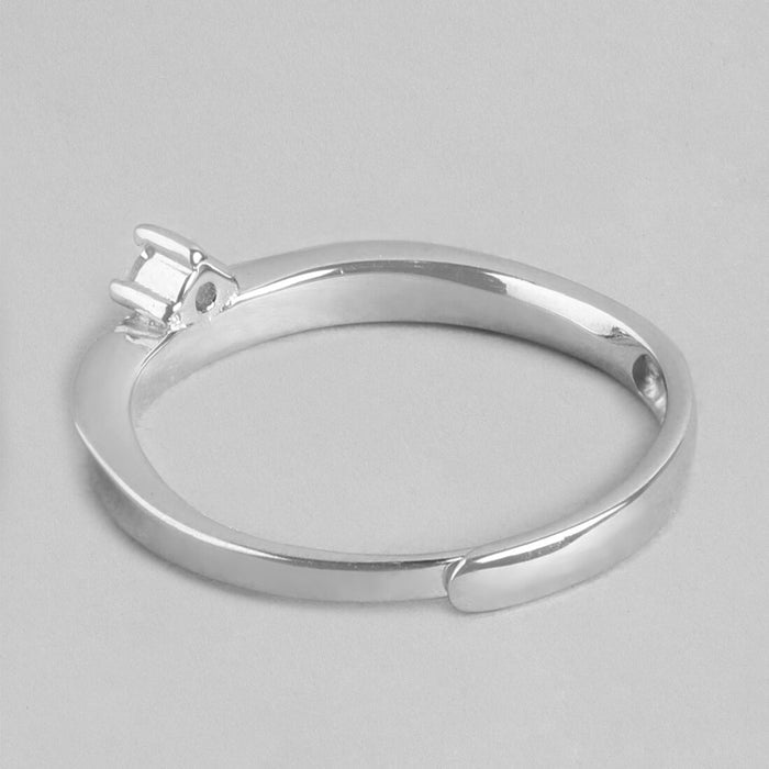 Radiant Simplicity 925 Sterling Silver Female Ring with Cubic Zirconia (Adjustable)