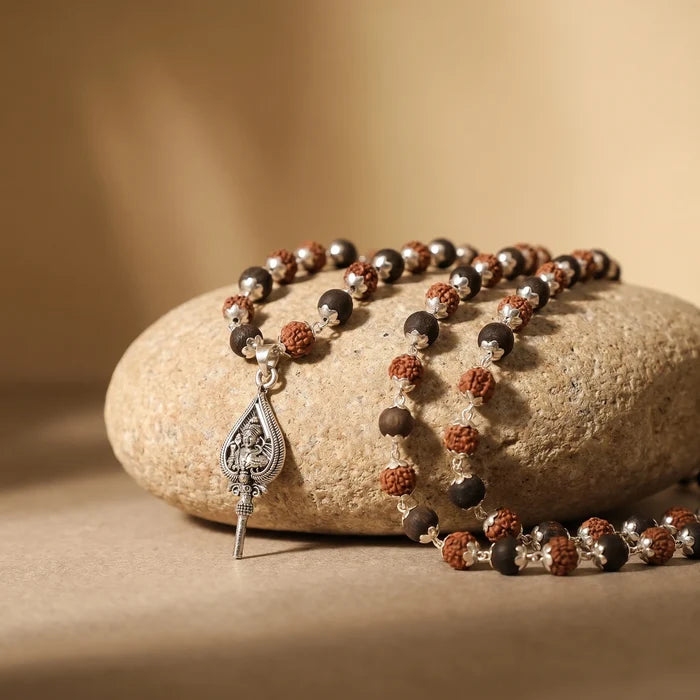 Rudraksha Karungali Malai in Silver-Cap with Lord Murugan Shastra Pendant