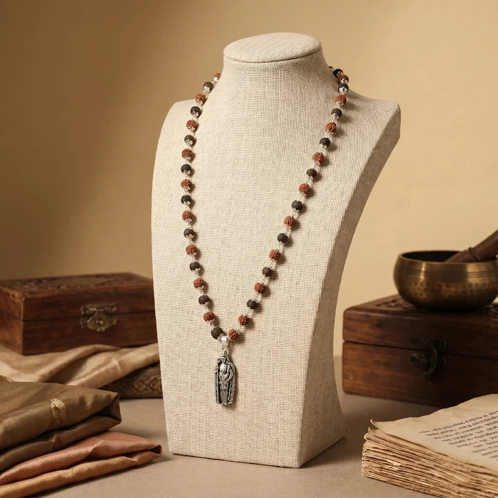 Rudraksha Karungali Malai in Silver-Cap with Murugan Shakti Pendant