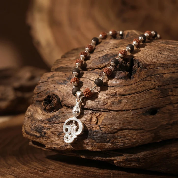 Rudraksha Karungali Malai in Silver-Cap with Vel Pendant