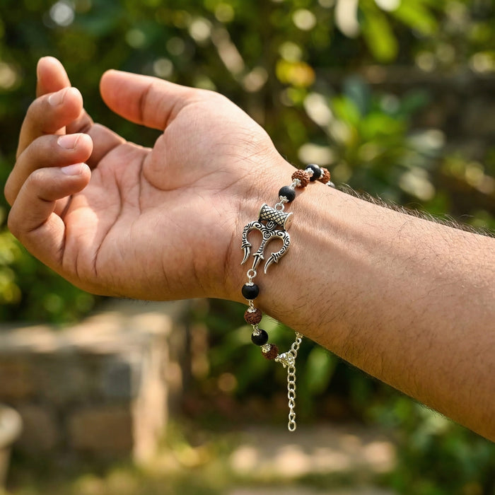 Rudraksha Karungali Silver Cap Trishool Damroo Bracelet