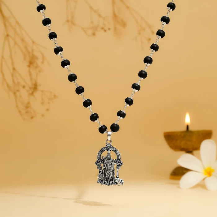 Silver plated Lord Murugan Pendant with FREE Karungali Bracelet