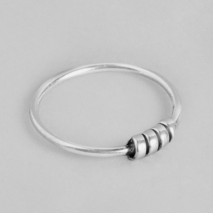 Simple Round Shaped 925 Silver Piercing Nose Pin
