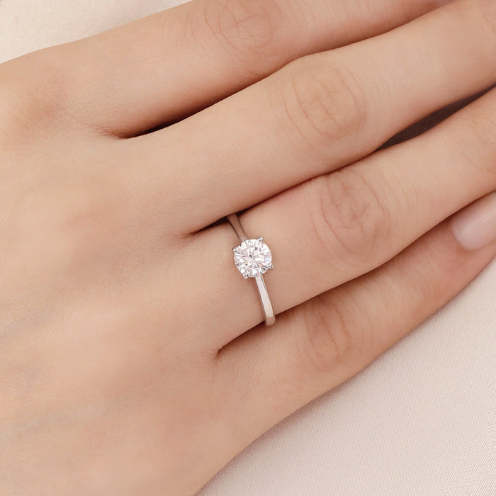 Solitaire Sparkle Rhodium Plated 925 Sterling Silver Womens Ring (Adjustable)