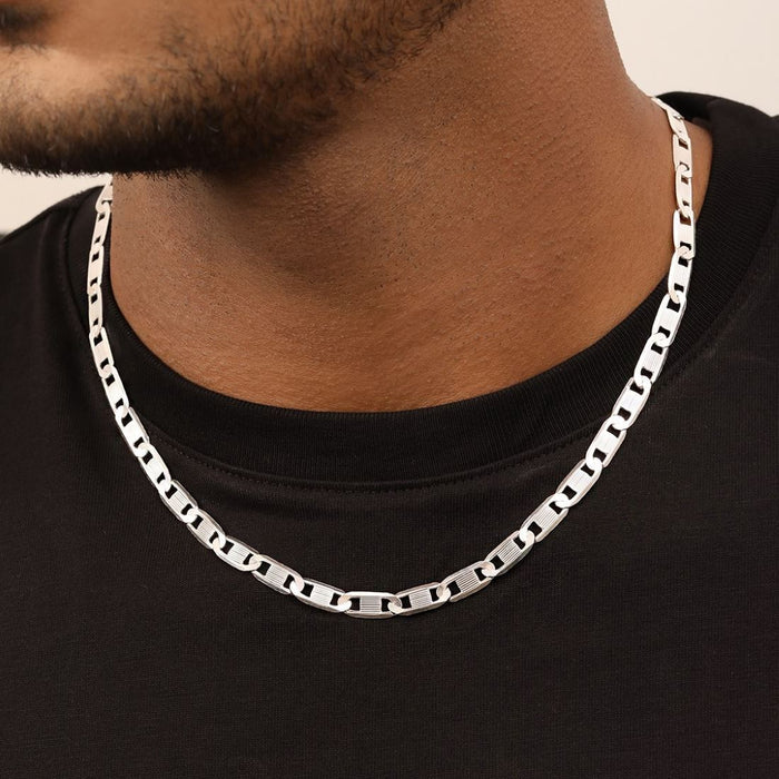 Sophisticated 925 Sterling Silver Men's Chain with Rhodium Plating
