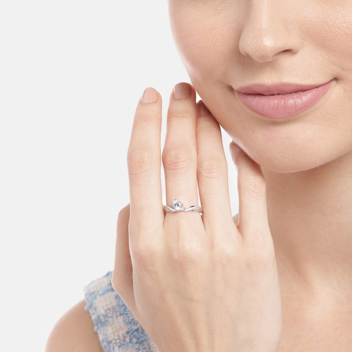 Sparkling Elegance Rhodium-Plated 925 Sterling Silver Ring (Adjustable)