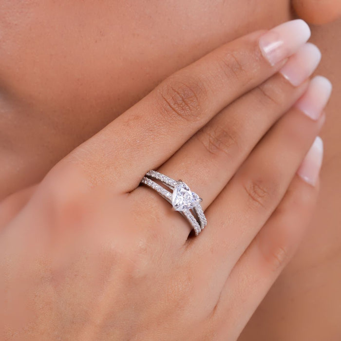 Sparkling Heart Rhodium Plated 925 Sterling Silver Ring