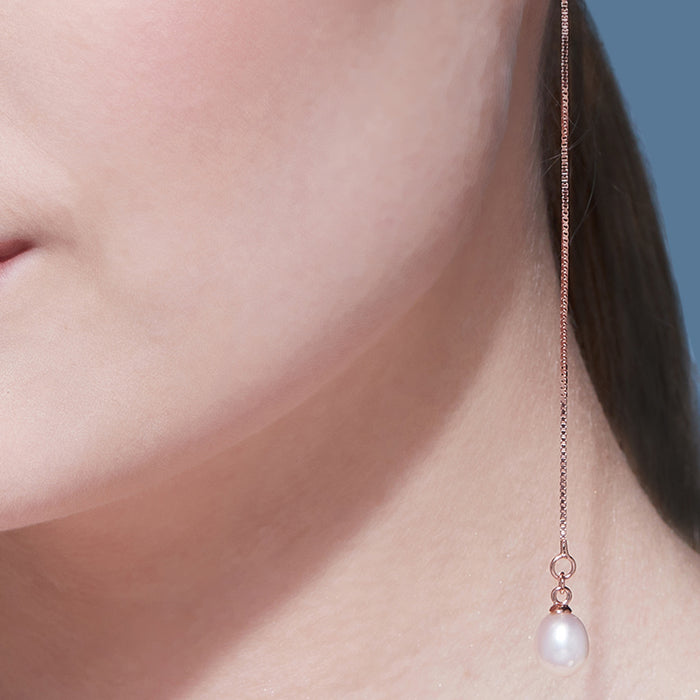 Sui Dhaga with Pearl 7mm 925 Silver Earrings in Rose Gold