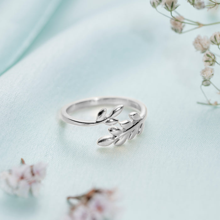 Sunlit Ivy Leaf Gold Plated 925 Silver Womens Ring (Adjustable)