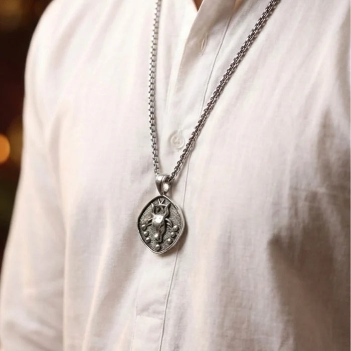 Taurus (Vrishabha) Rashi Pendant