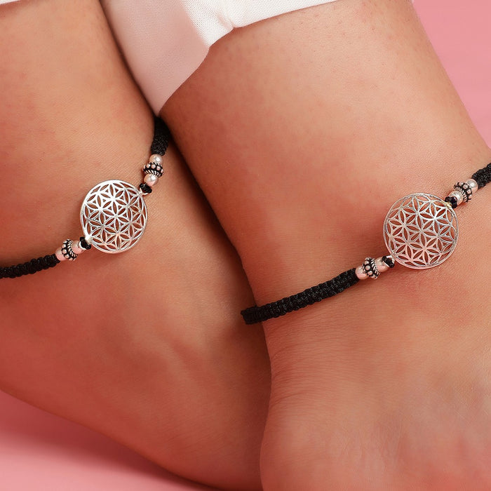 Traditional 925 Silver and Thread Anklet